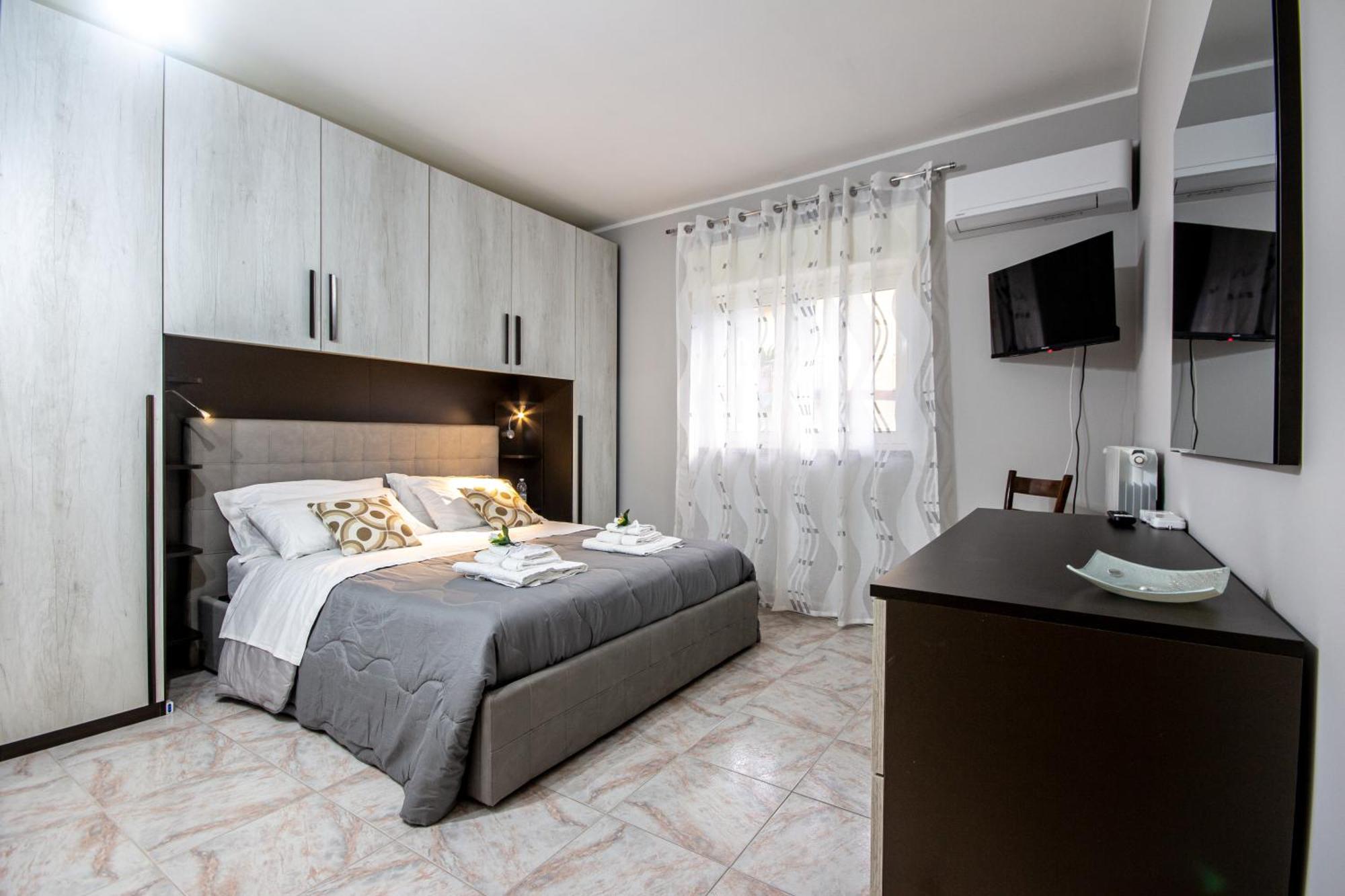 Etna Sunshine Apartments 林瓜格洛萨 外观 照片