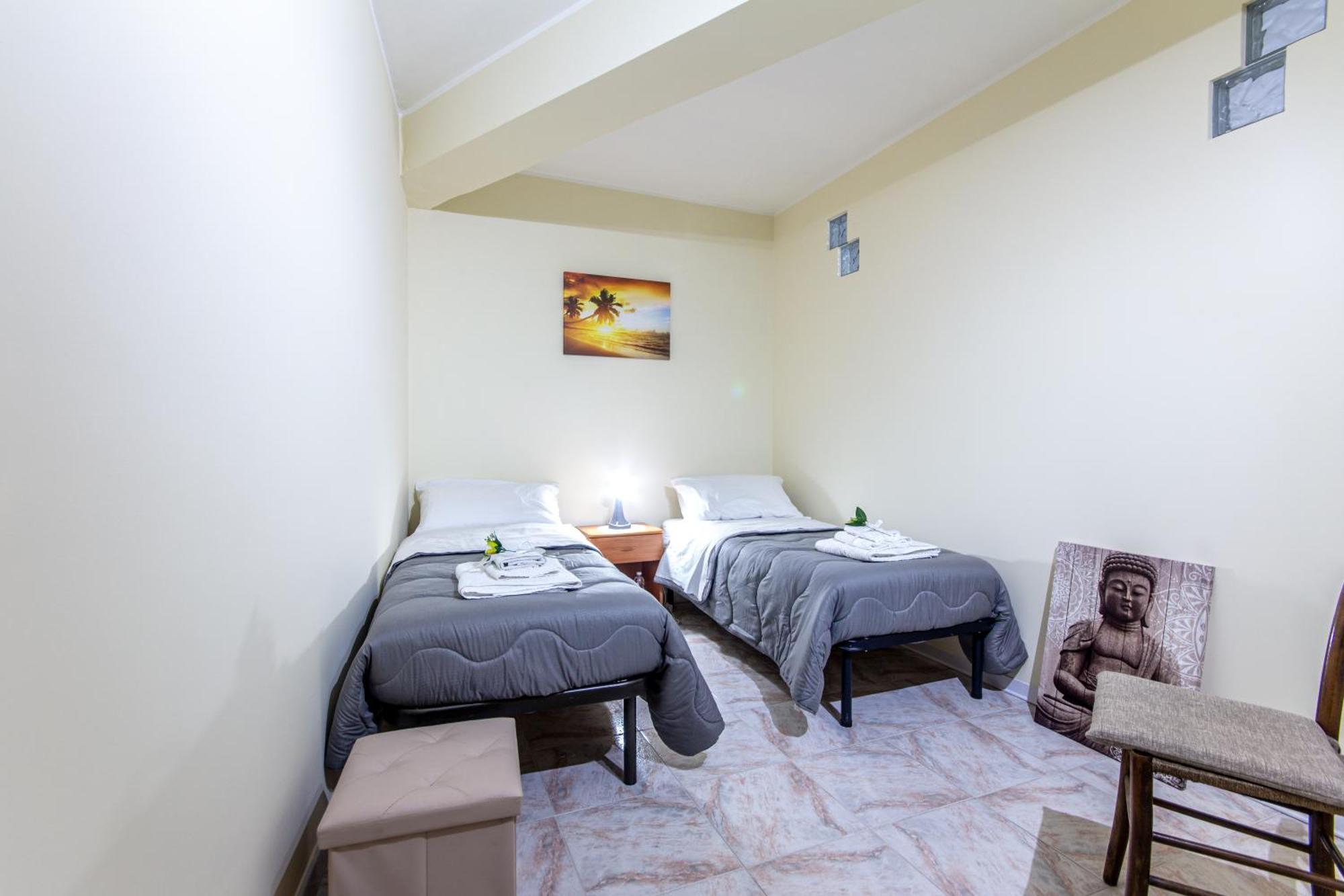 Etna Sunshine Apartments 林瓜格洛萨 外观 照片