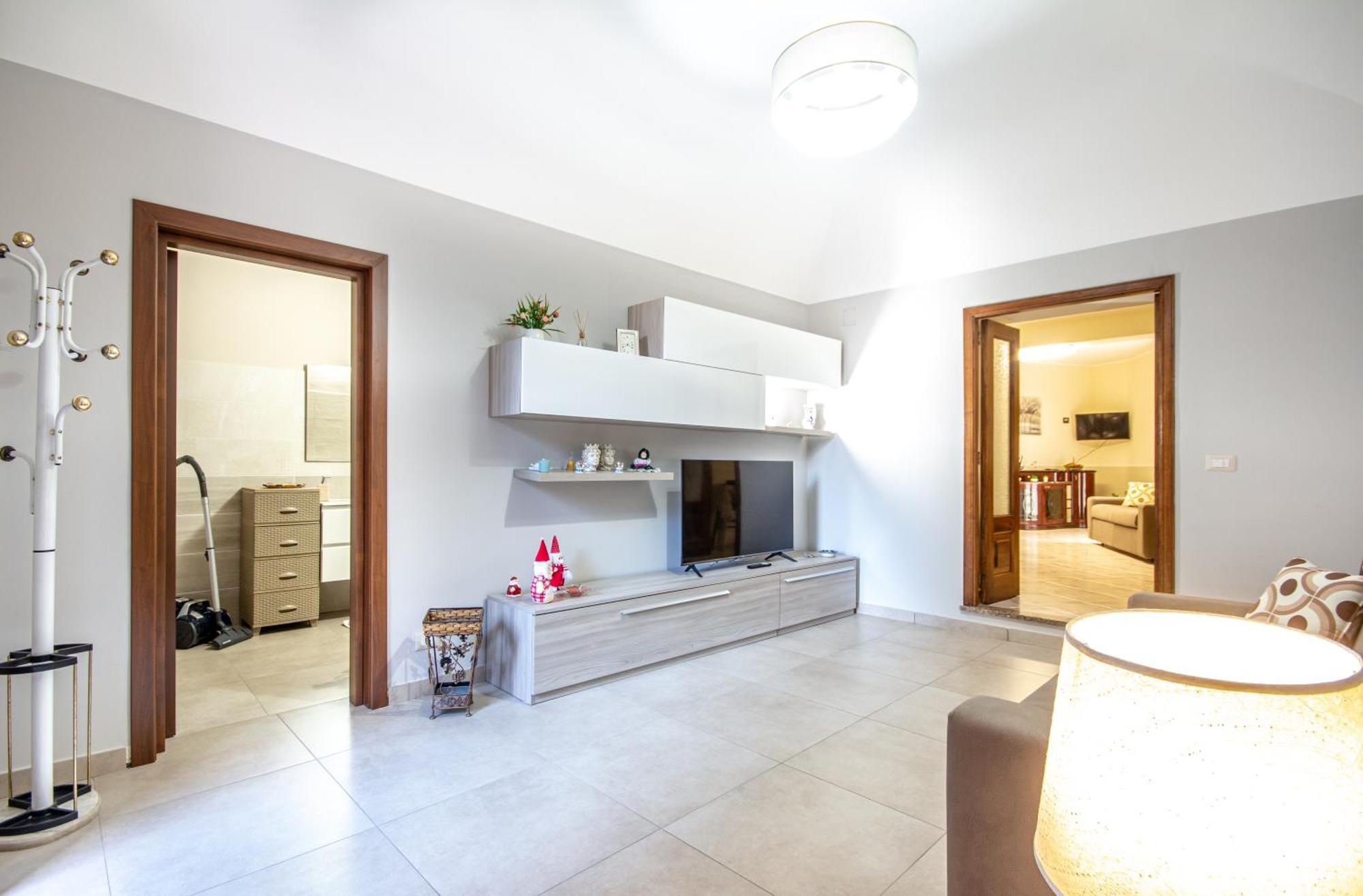 Etna Sunshine Apartments 林瓜格洛萨 外观 照片