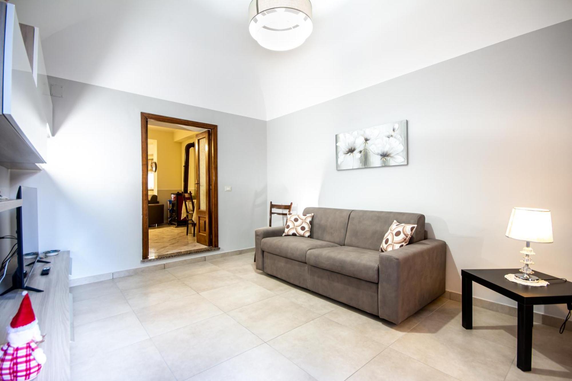 Etna Sunshine Apartments 林瓜格洛萨 外观 照片